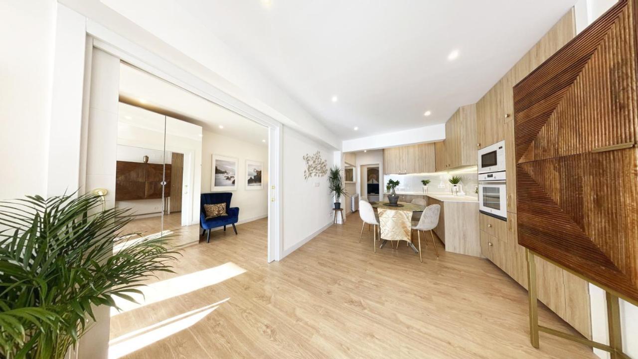 Miramar Luxurious Flat, 3 Double Rooms, Free Parking, Terrace, Completely New Сан-Себастьян Экстерьер фото