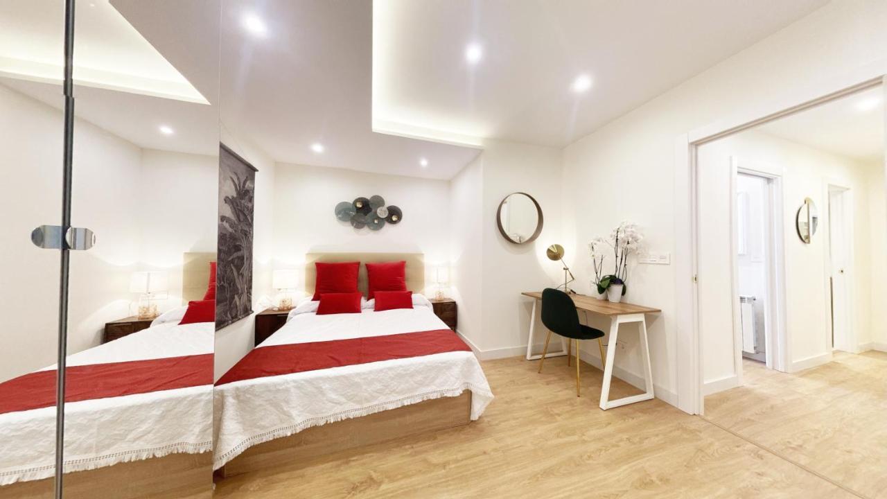 Miramar Luxurious Flat, 3 Double Rooms, Free Parking, Terrace, Completely New Сан-Себастьян Экстерьер фото